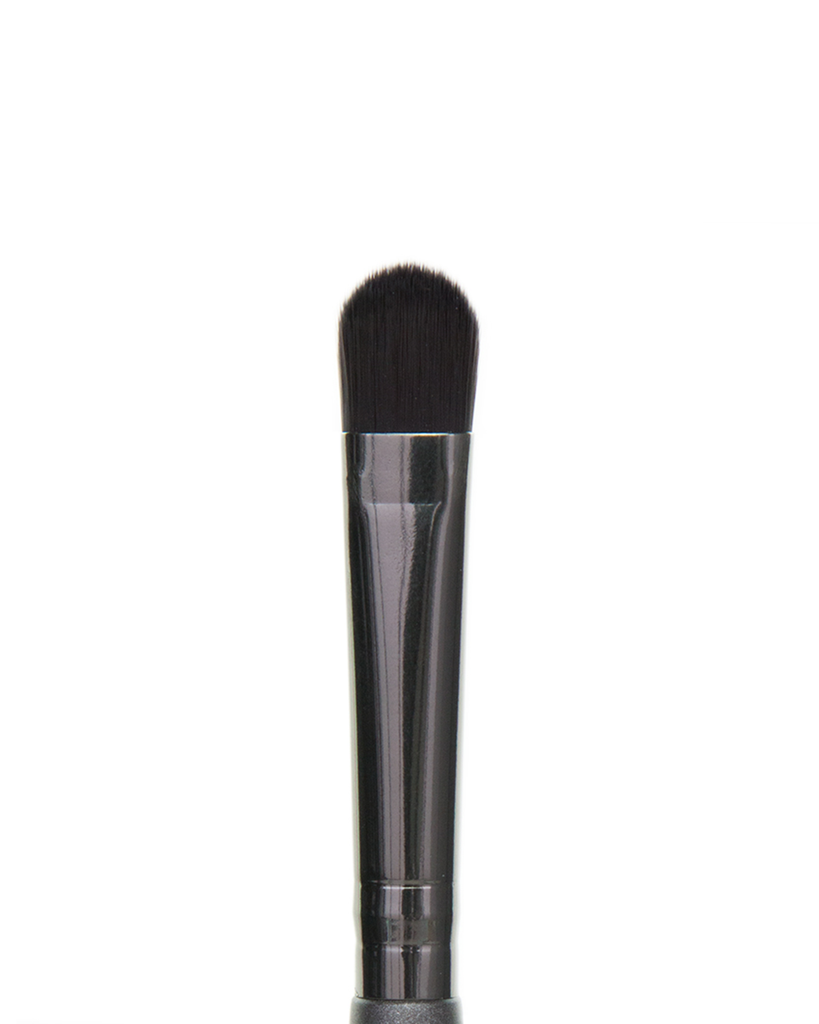 Vasanti Detail Concealer - Nook and Crannie brush - Closeup brush head front shot