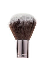 Vasanti Stubby Powder Brush - Closeup brush head front shot